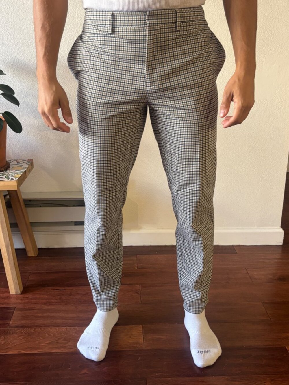 Lacoste Men's Plaid Dress Pants Size M